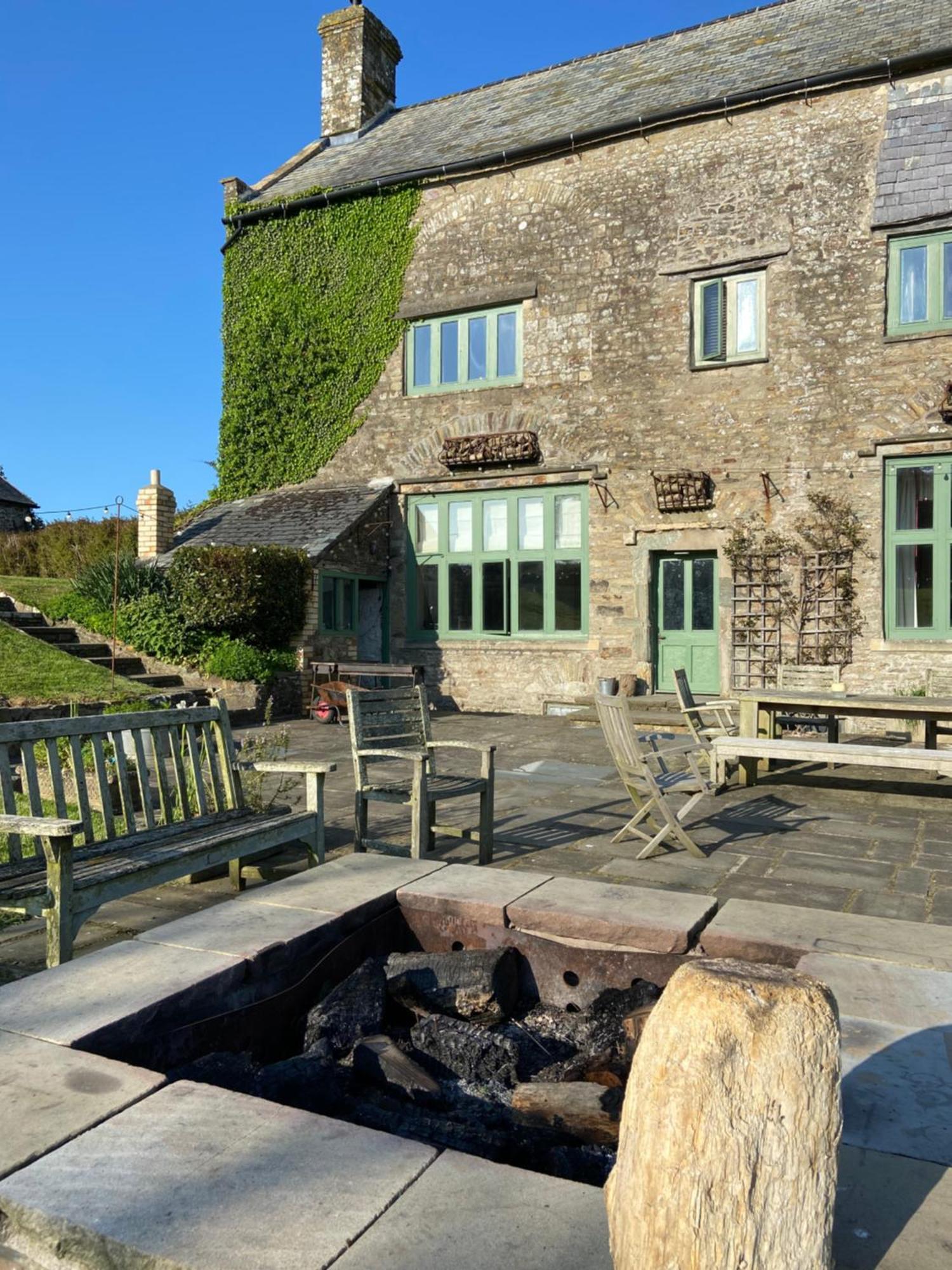 Вилла Ash Barton - Big Party House, No Curfew! Wrafton Экстерьер фото